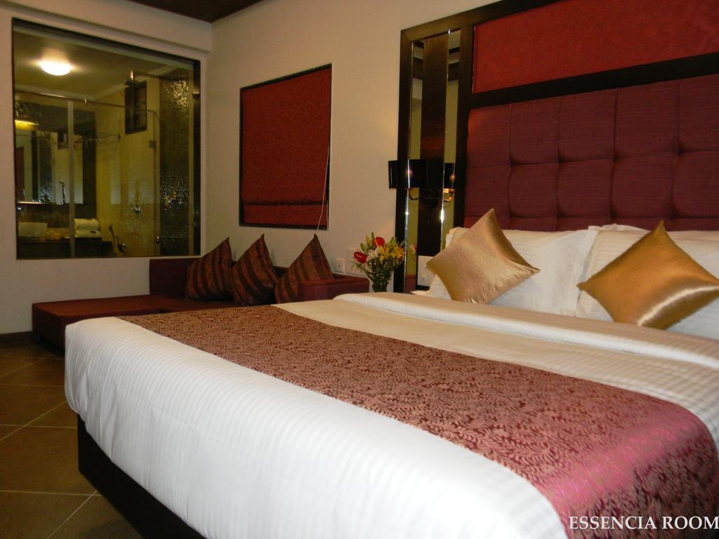 Resort De Crossroads Calangute Bagian luar foto