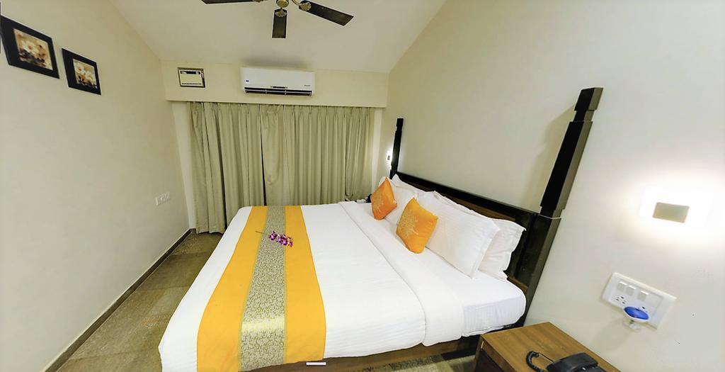 Resort De Crossroads Calangute Ruang foto